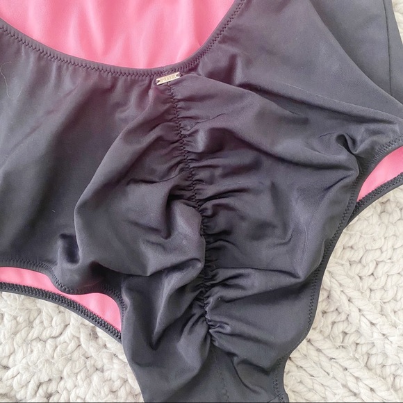 VICTORIAS SECRET PINK RUCHED BLACK ONE-PIECE SWIM - Picture 4 of 4